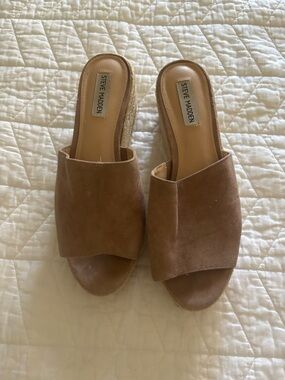 Steve Madden Tan Suede Espadrille Mule
